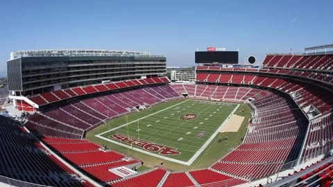 《2025年游戏产业盛宴：1970亿收入大关，PC平台霸主地位愈发稳固》